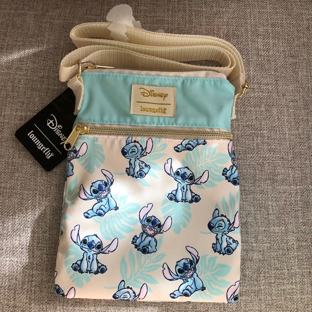 Loungefly Disney Lilo & Stitch Palm Leaves Crossbody Bag - Picture 6 of 7